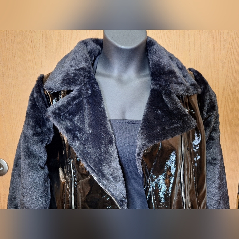 Womens jacket - Picture 3 of 6